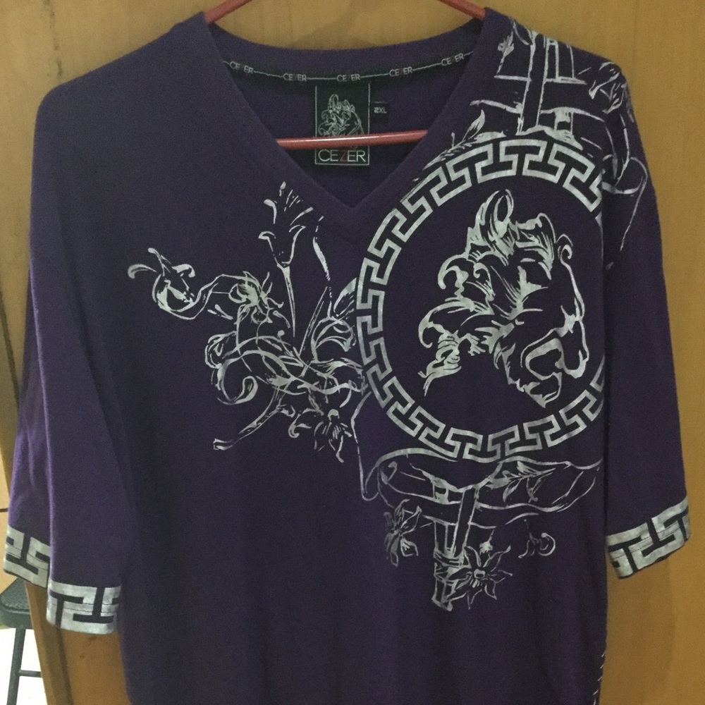 Vintage Cezer High Quality V Neck T Shirt